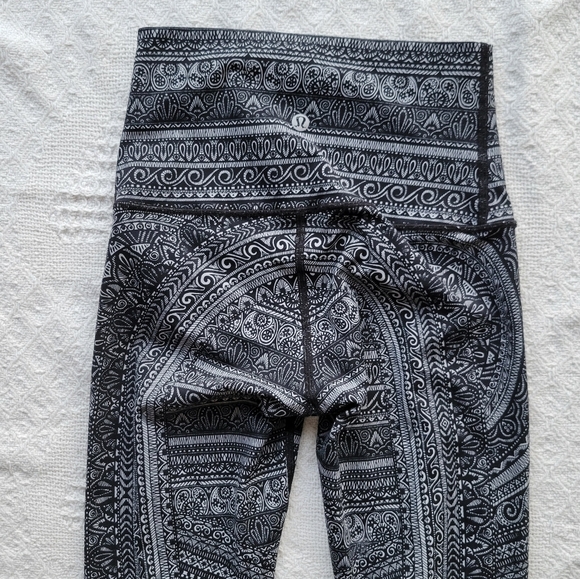 Lululemon Wunder Under Hi-Rise Tight (Nulux 28") - Picture 5 of 11